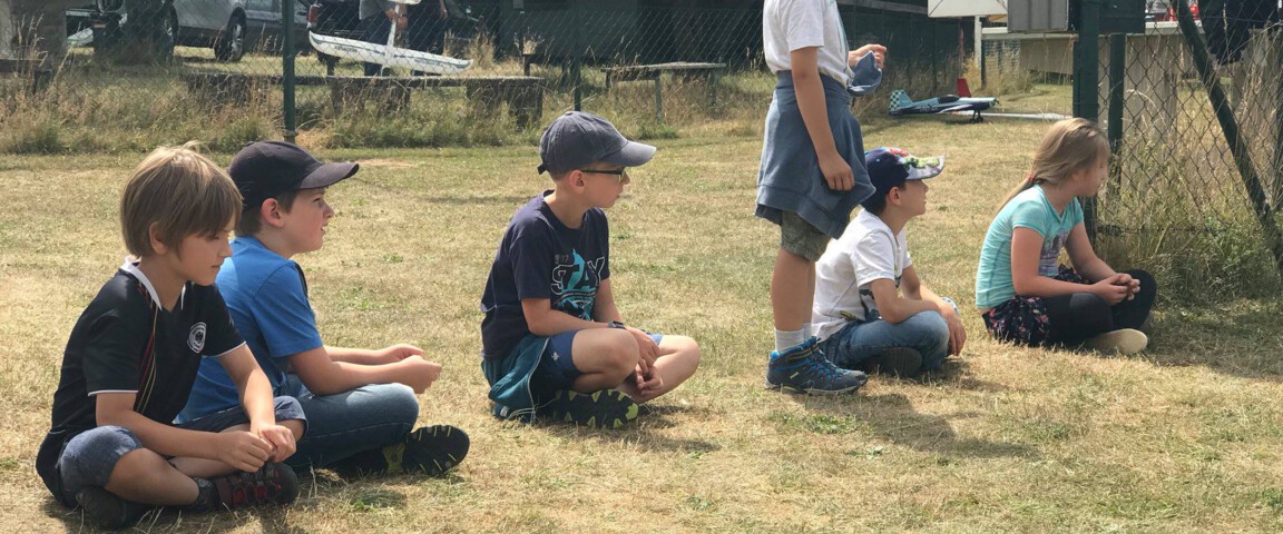 38851148_2174671212567806_86455003018952704_n 38851148_2174671212567806_86455003018952704_n