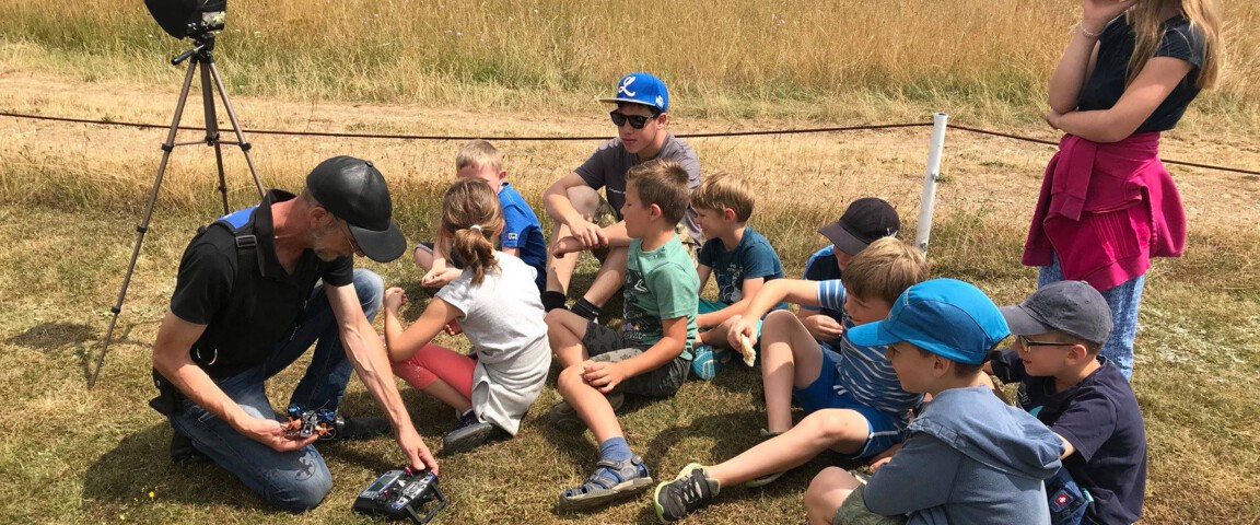 38814318_2174671839234410_59617818265518080_n 38814318_2174671839234410_59617818265518080_n